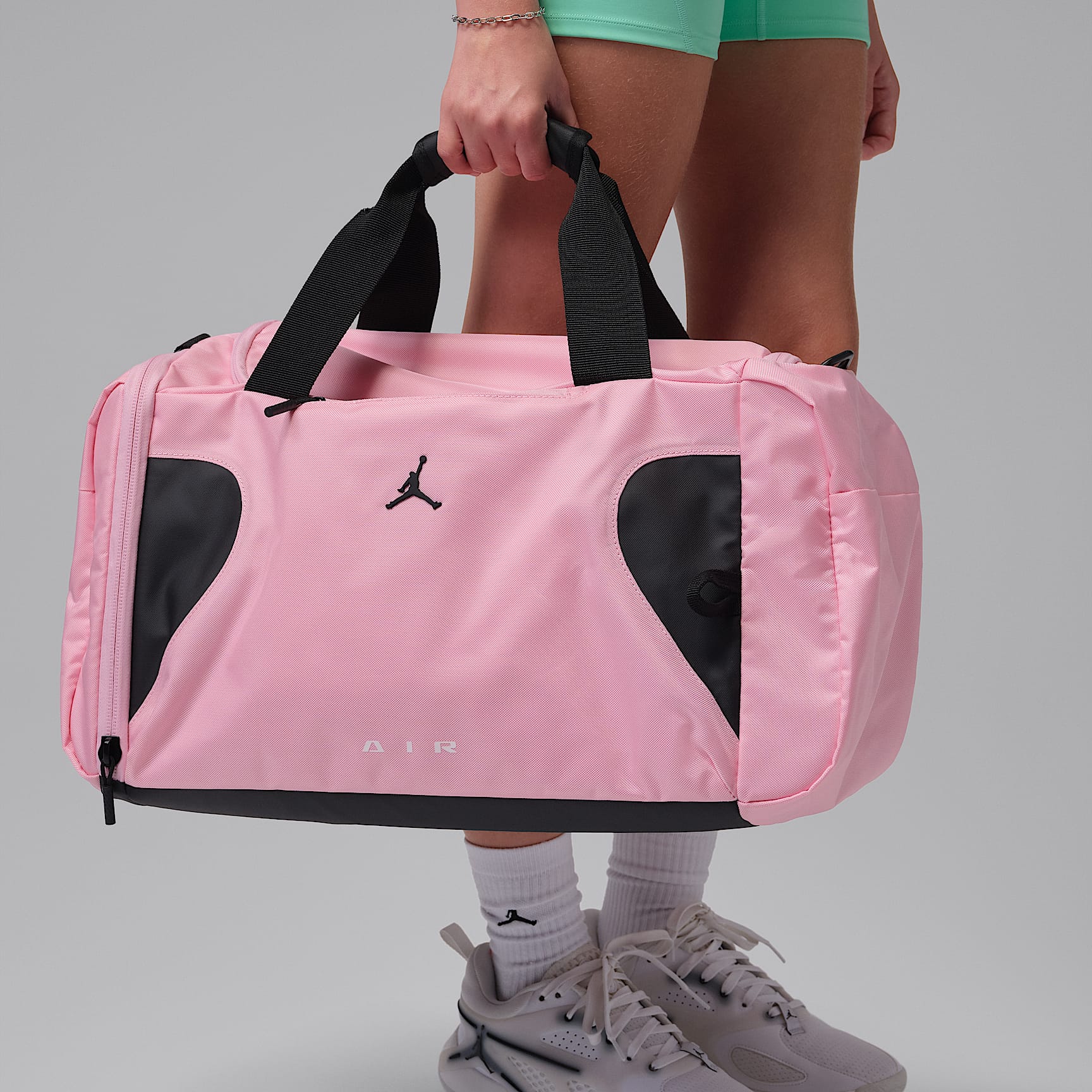 Jordan Element Duffel (48.5L). Nike.com